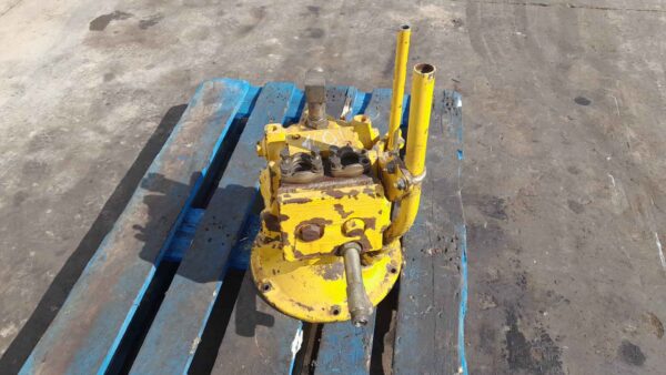 Hidromotor rotire KOMATSU 708-76-41110 - imagine 4