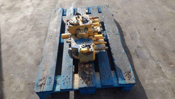 Hidromotor rotire KOMATSU 708-76-41110 - imagine 2