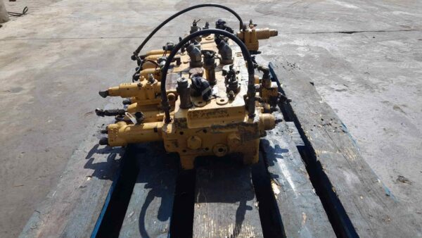 Distribuitor Hidraulic CATERPILLAR KMX 13SA/P34002C - imagine 7