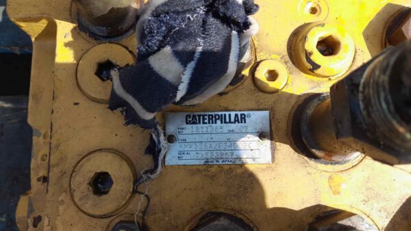 Distribuitor Hidraulic CATERPILLAR KMX 13SA/P34002C - imagine 2