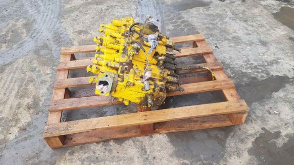 Distribuitor Hidraulic KOMATSU PAB30422 - imagine 4