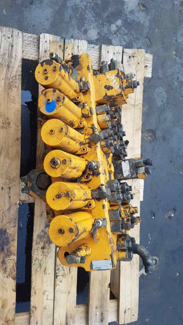 Distribuitor Hidraulic Mannemann Rexroth M8_1000_01/8M8_25 - imagine 6