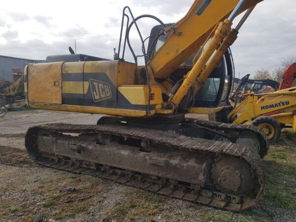 JCB JS 220