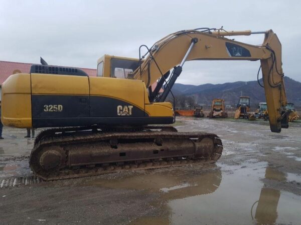 Caterpillar 325 D