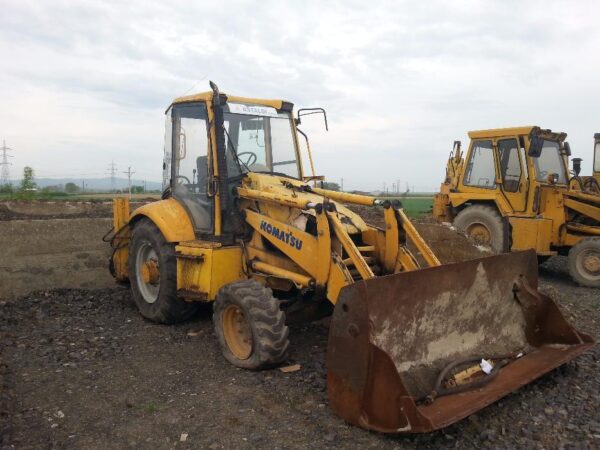 Komatsu WB 93R-2