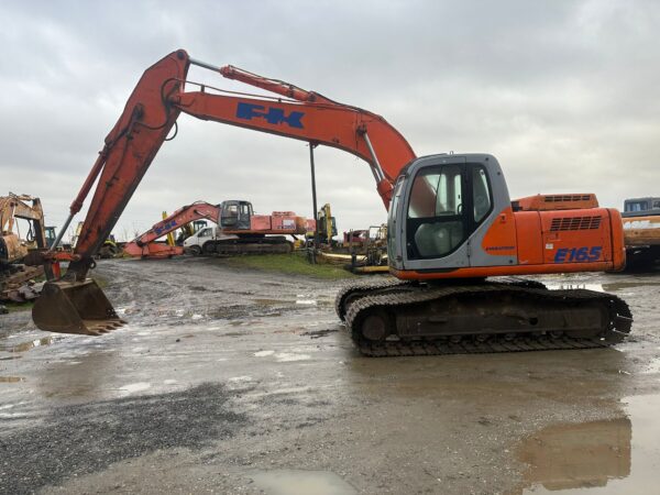 Fiat Kobelco E 165