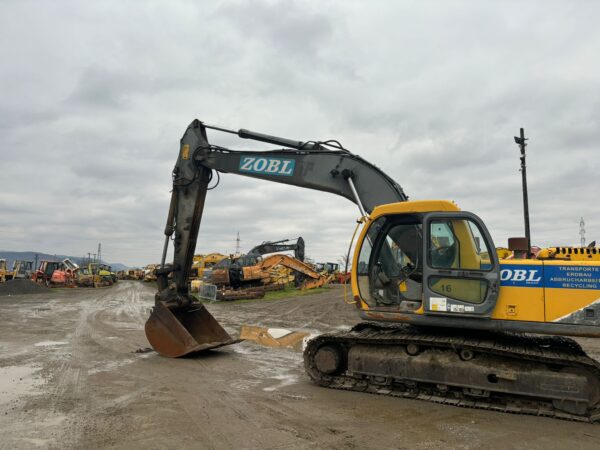 Volvo EC 210 B - imagine 2