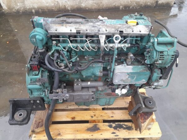 Motor Volvo D6E EFE 3 - imagine 4