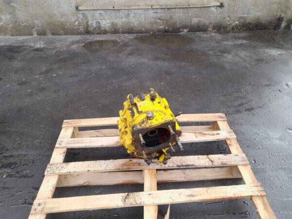 Cutie de viteze Komatsu PW110R - imagine 5