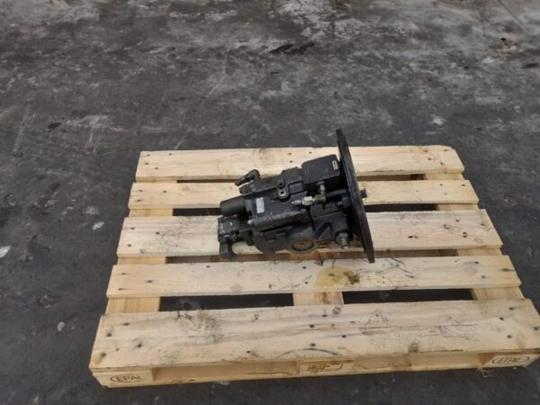 Pompa hidraulica Uchida Rexroth A10VD43SR1RS5 - imagine 3