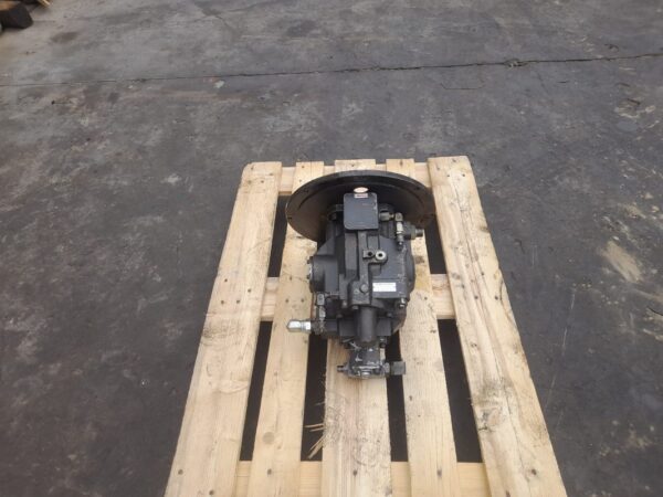 Pompa hidraulica Uchida Rexroth A10VD43SR1RS5 - imagine 5