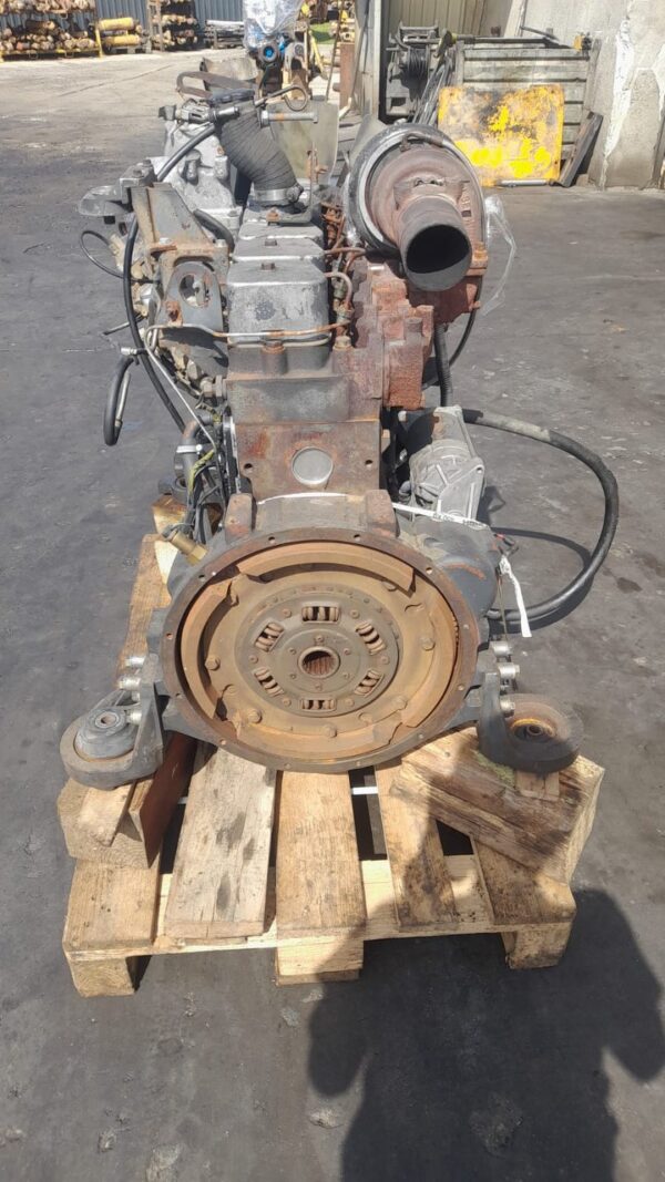 Motor Komatsu SAA60102E-2 - imagine 3