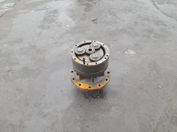 Reductor rotire Case CX135 - imagine 4