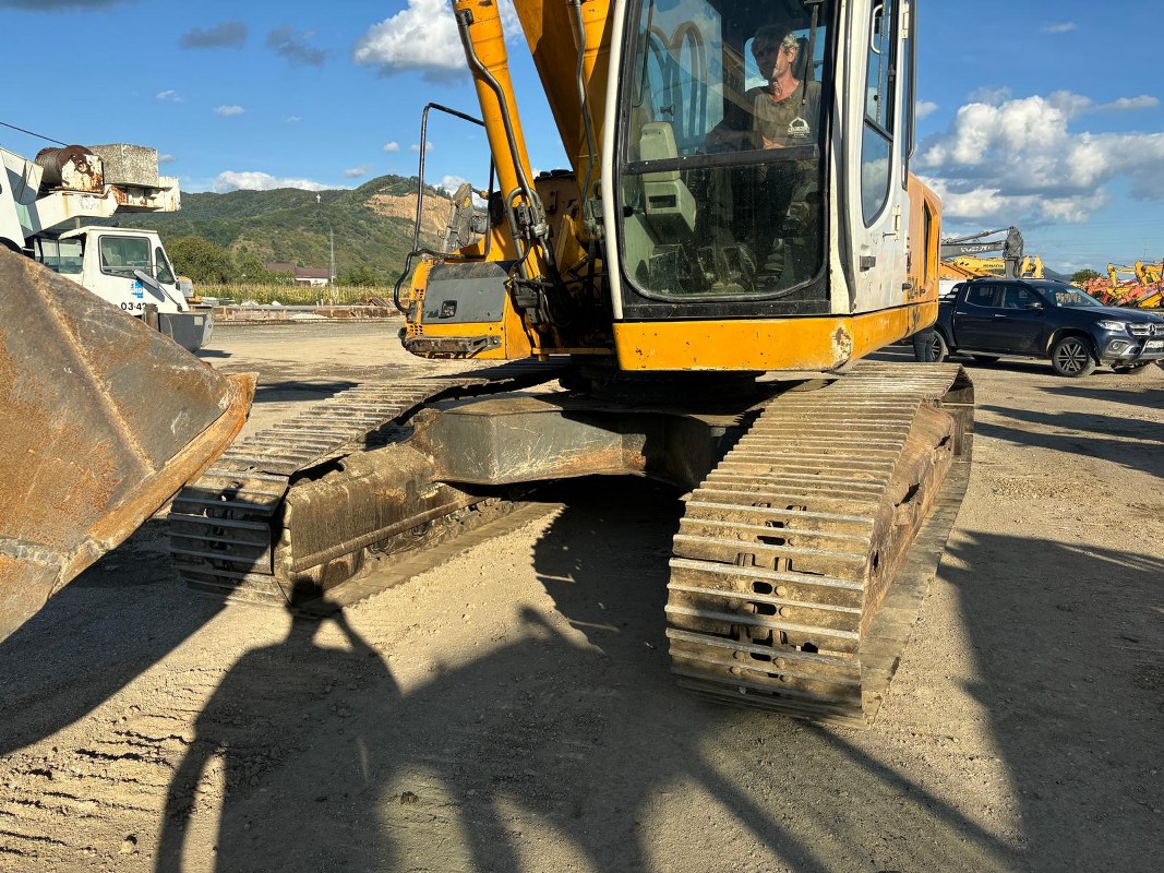 Liebherr R924C - imagine 4