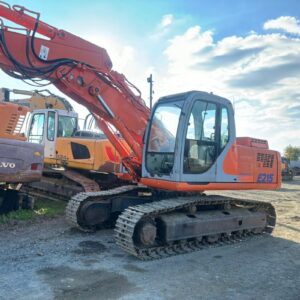Fiat Kobelco , New Holland E 215 B