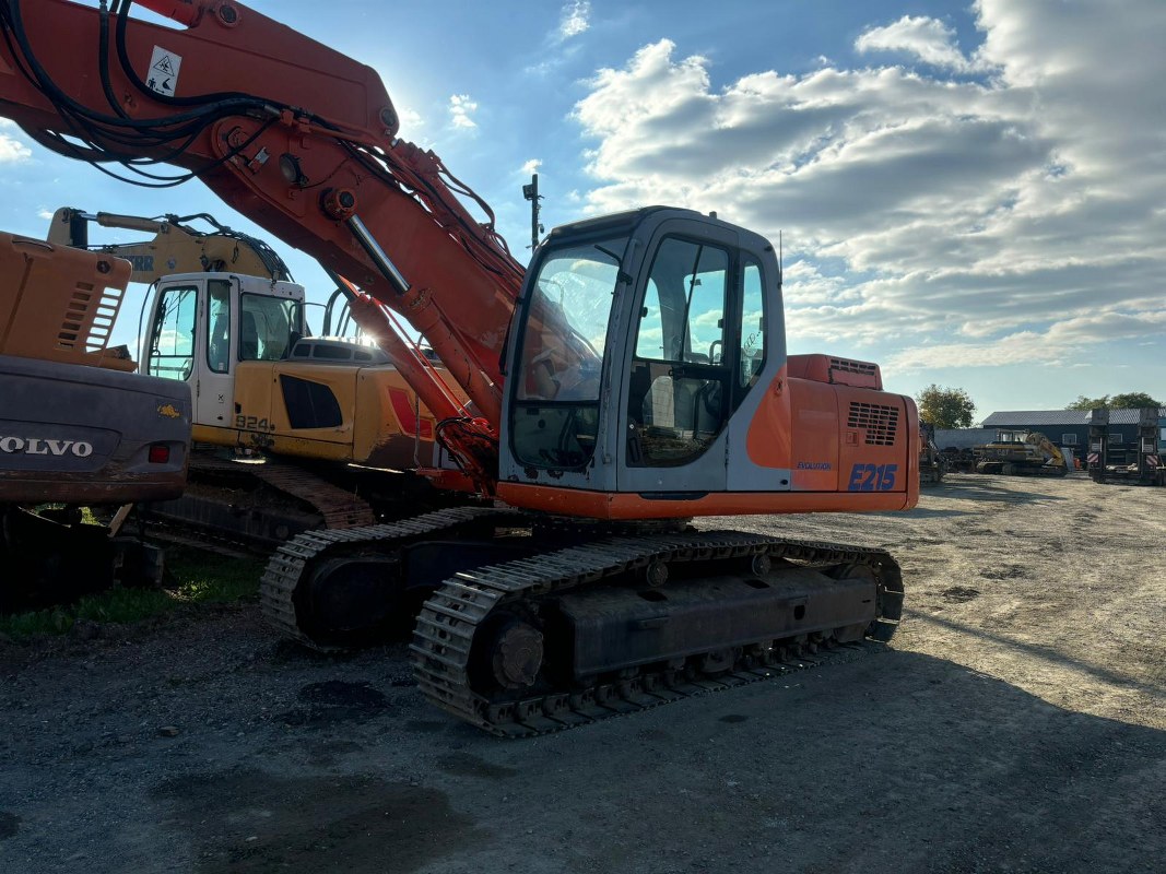 Fiat Kobelco , New Holland E 215 B - imagine 5