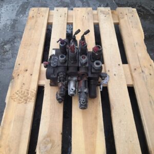 Distribuitor hidraulic Caterpillar 246-4206