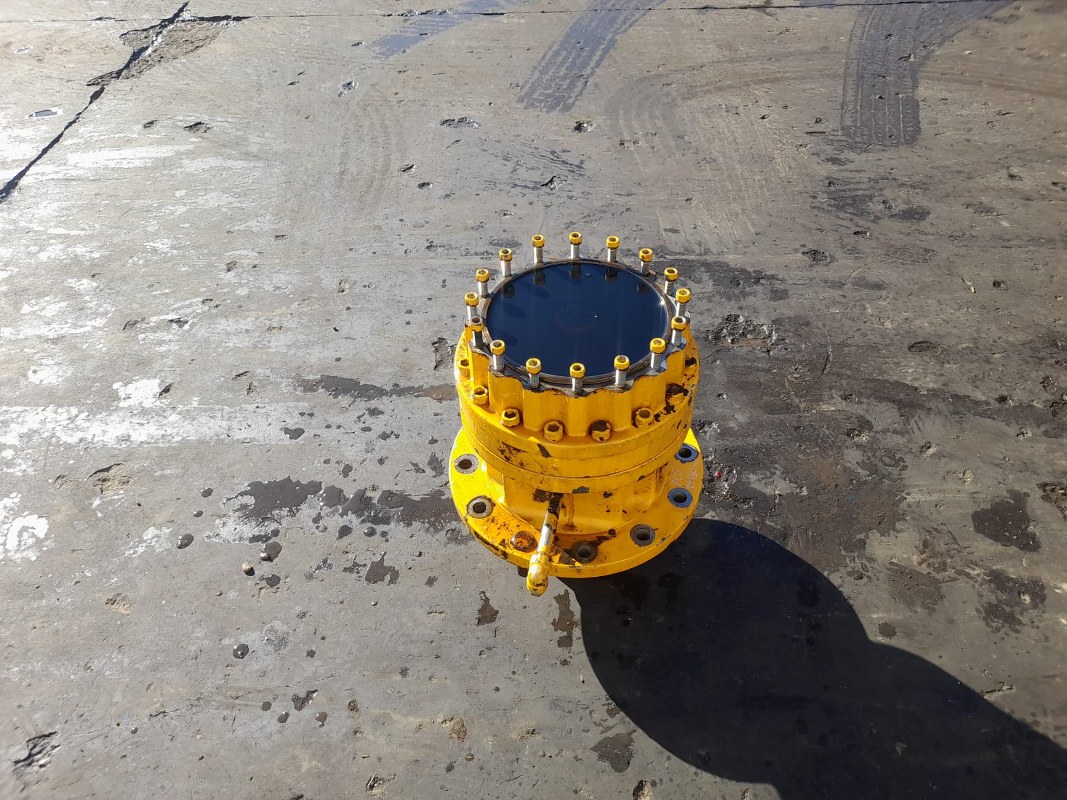 Reductor de rotire JCB 160 - imagine 2