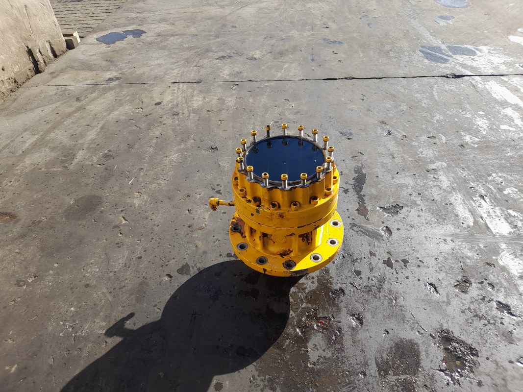 Reductor de rotire JCB 160 - imagine 3