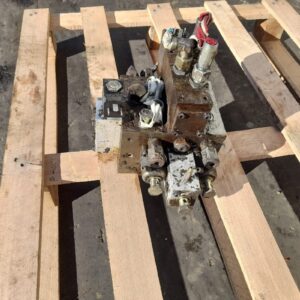 Distribuitor hidraulic 3944698 Atlas 65