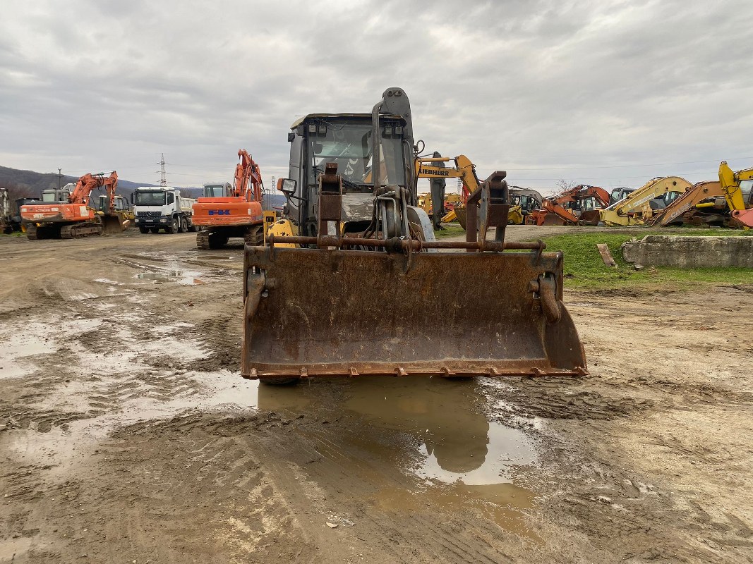 Volvo BL71 - imagine 3