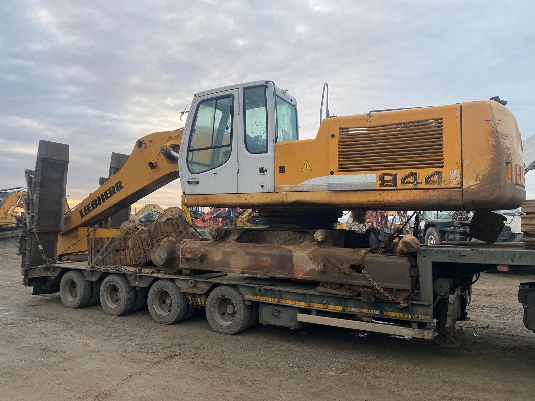 Liebherr R 944 C - imagine 3