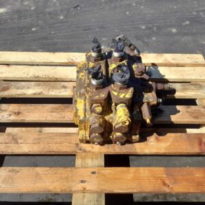 Distribuitor hidraulic Caterpillar 930 G
