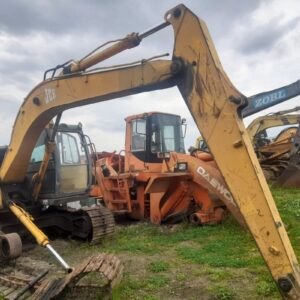 Brat  JCB 130
